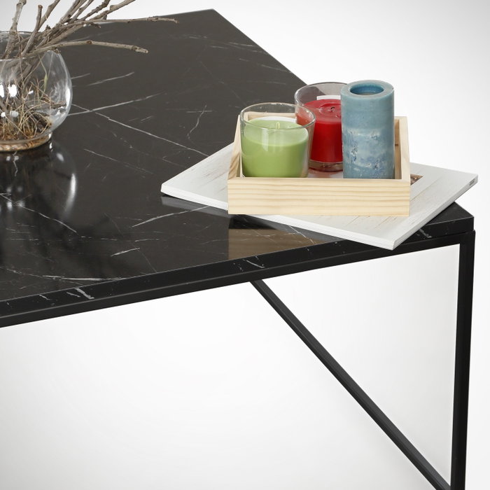 Hanah Home Mesa de centro Poly - Royal Blanco y negro Hanah Home Mesa de centro Poly - Royal Blanco y negro